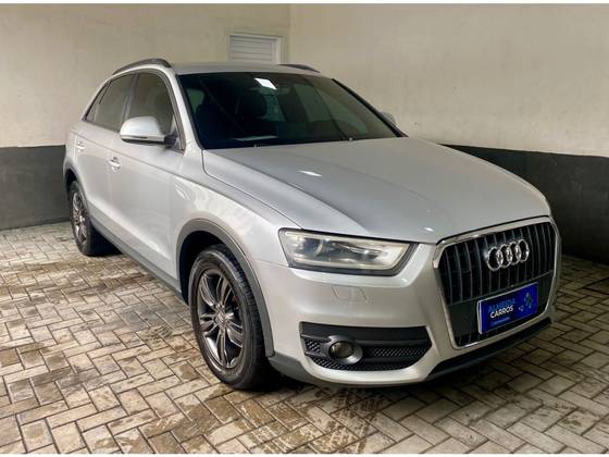 AUDI Q3 2.0 TFSI AMBIENTE QUATTRO 4P GASOLINA S TRONIC AUDI Q3 2.0 TFSI AMBIENTE QUATTRO 4P GASOLINA S TRONIC